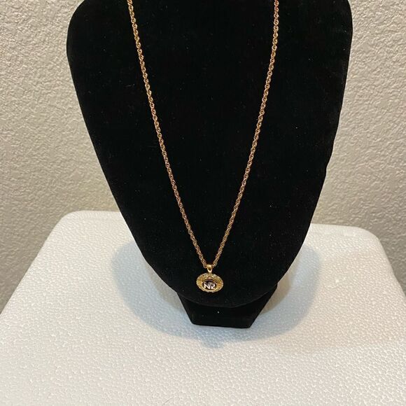 Nina Ricci Signed Gold Plated Necklace with Gold/Silver Logo Pendant/Crystals. - Picture 6 of 9